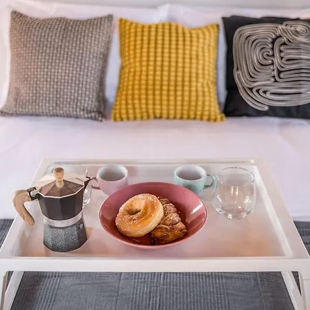 Apartment Ab - Via Montegrappa 3 *