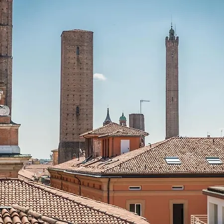 Ab - Via Montegrappa 3 * Bologna